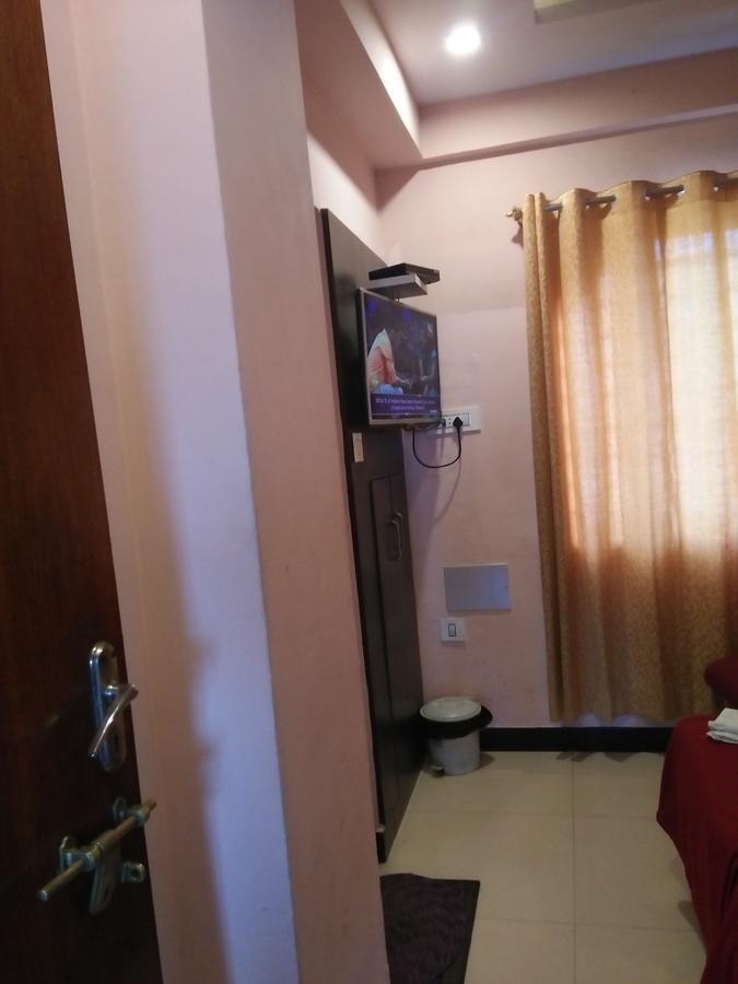 hotel sangeeth lodging Mysore Buitenkant foto